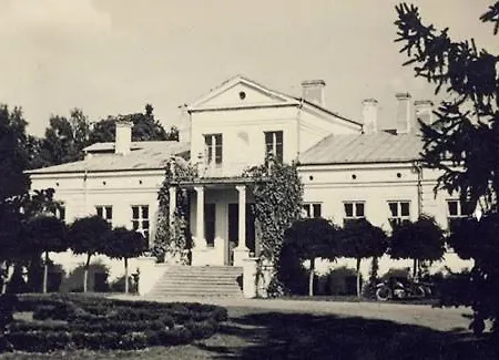 Palac Ojrzanow - Gasthof *